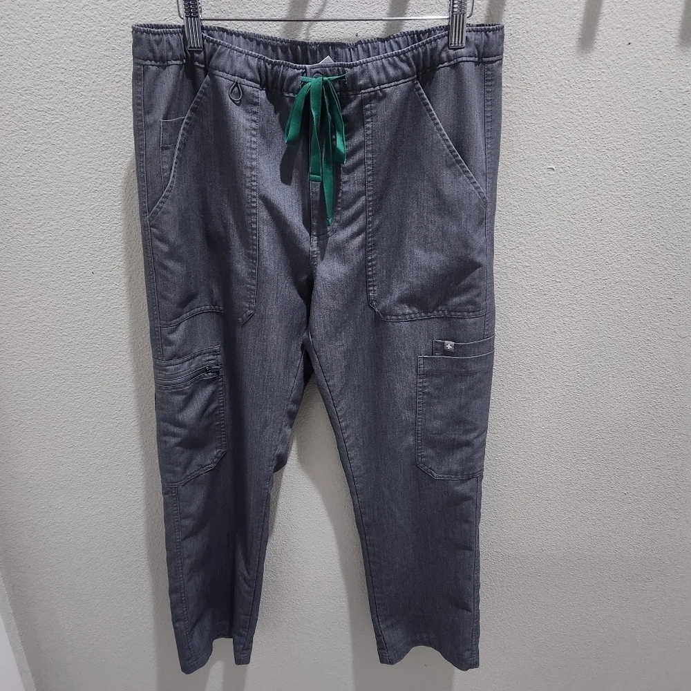 FIGS Men Scrub Cairo Cargo Pants Graphite Size M/S Technical Collection TM3001S